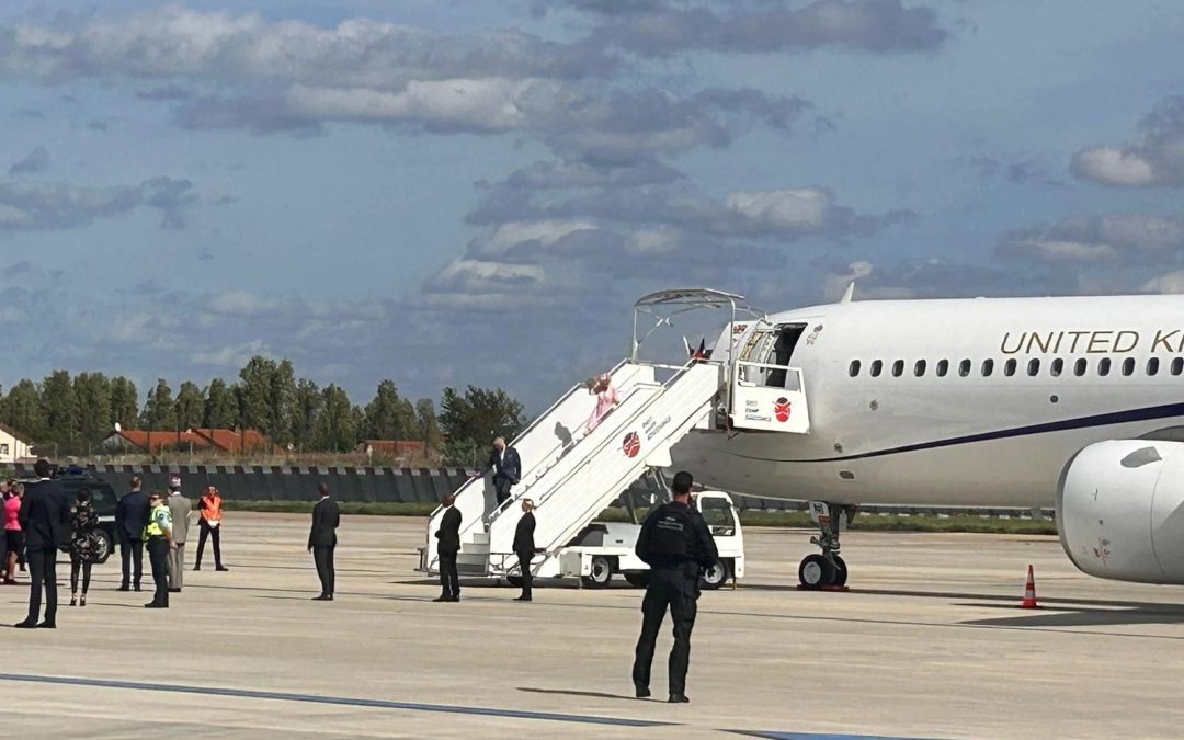 Groupe Europe Handling welcomes Her Majesty Charles III to Paris-Orly