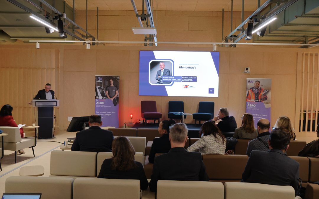 Runway Connexion #3 – Orly